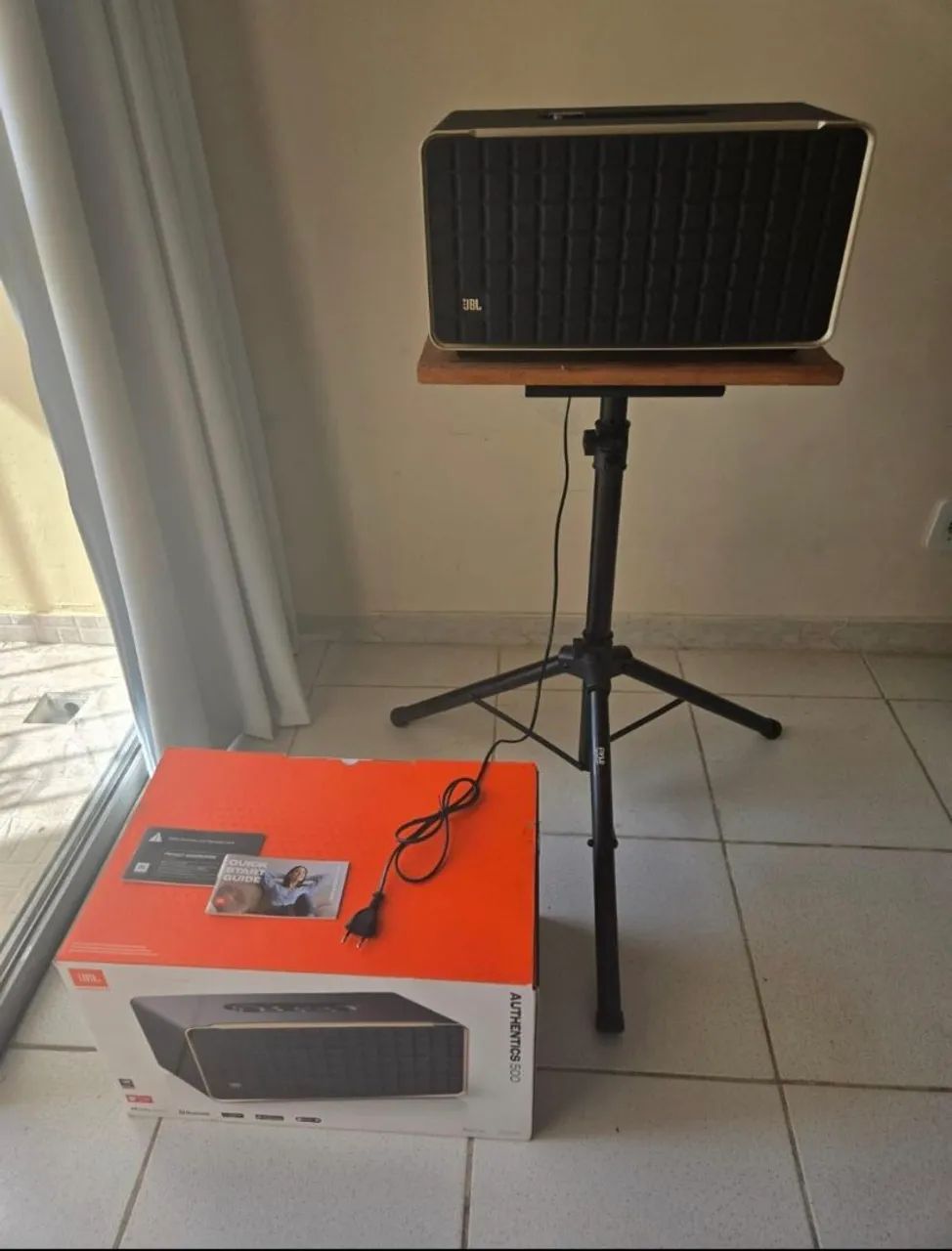 JBL Authentics 500 original (com nota fiscal e caixa). - Foto 4