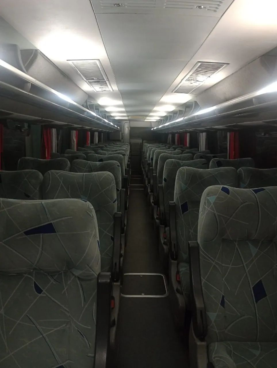 ÔNIBUS TOCO EXECUTIVO A VENDA - Foto 3