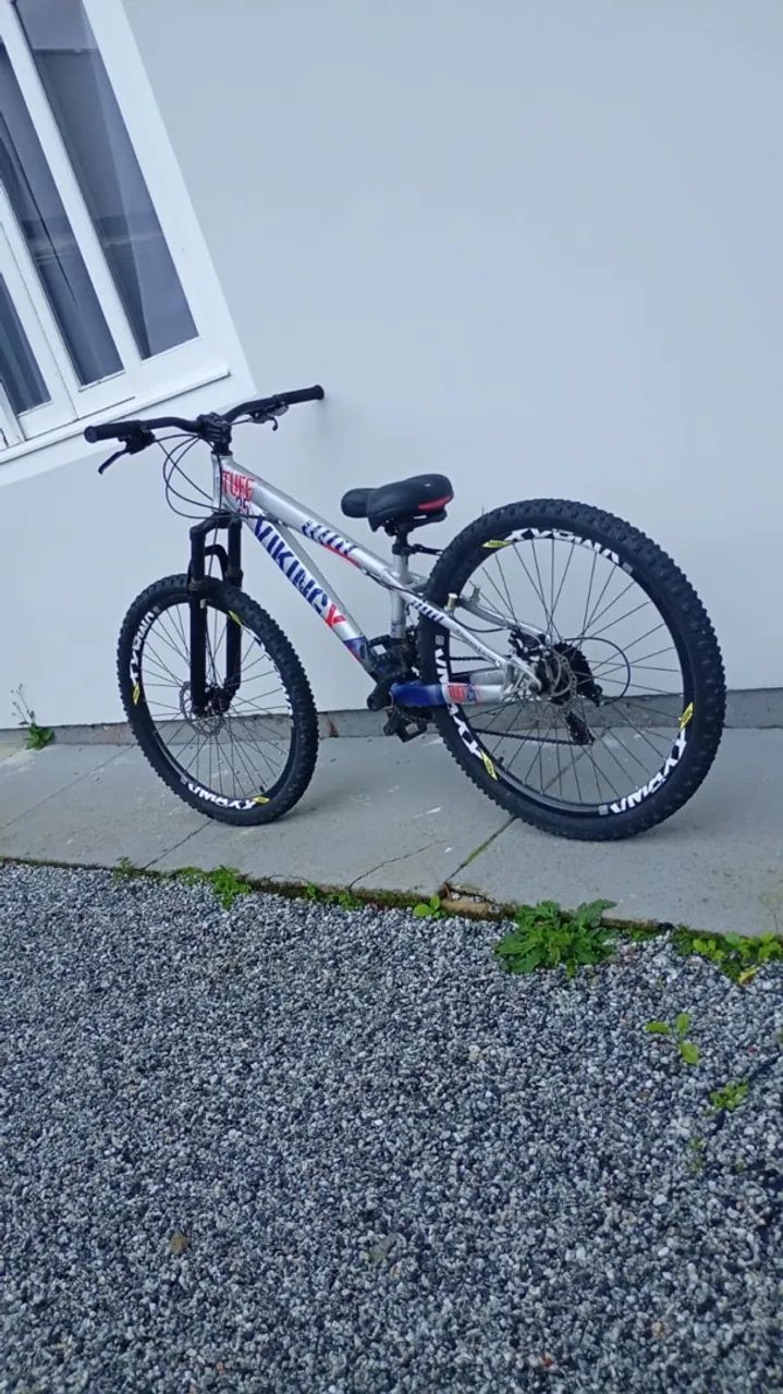 Vendo bicicleta viking 