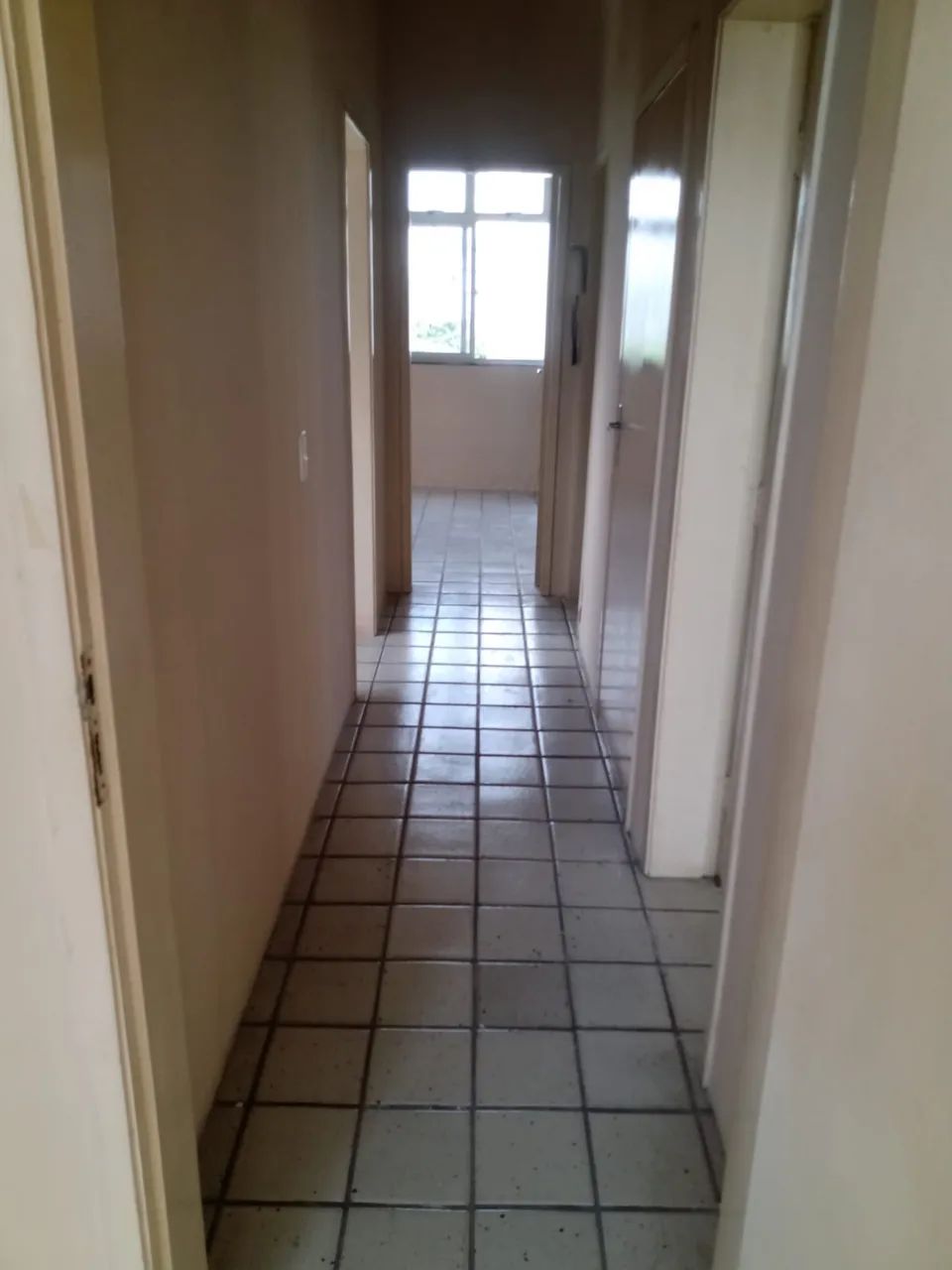 Alugo ótimo apartamento no Derby - Foto 4