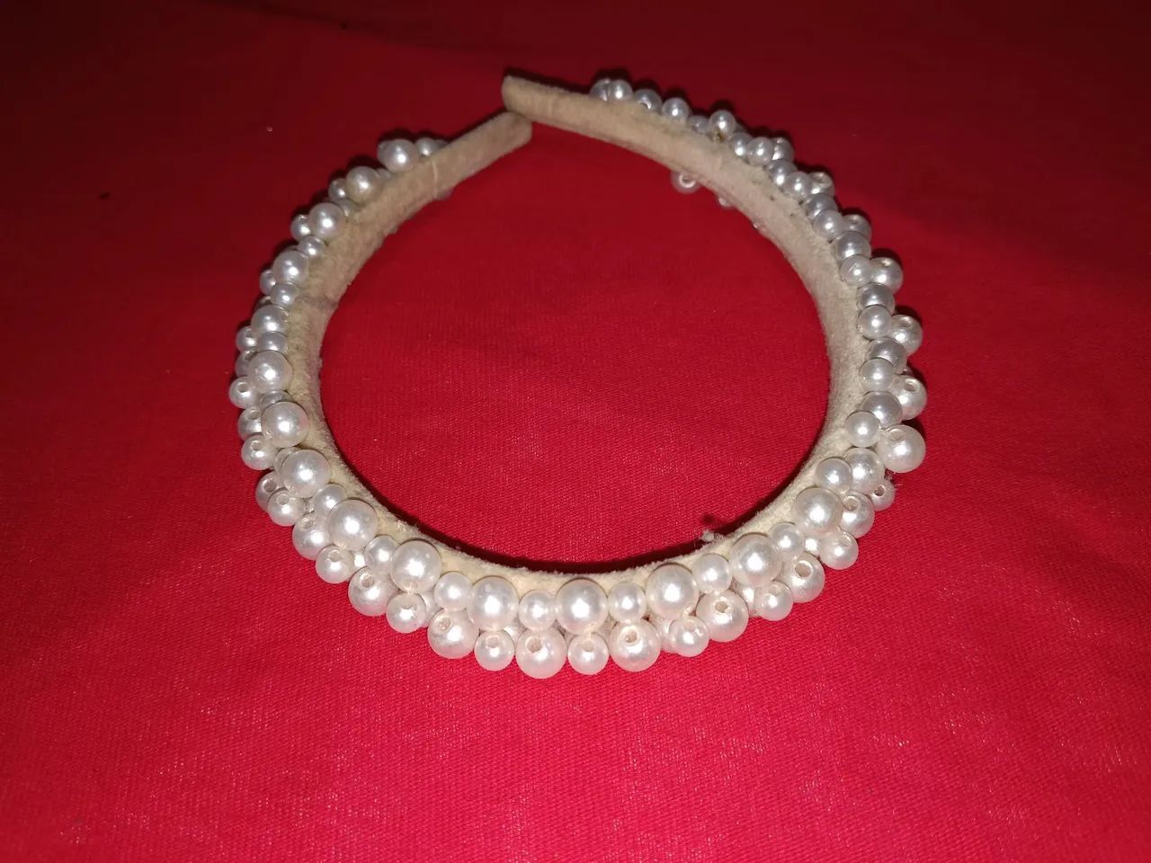 Tiaras Pérolas Bolas Grades e Pequenas