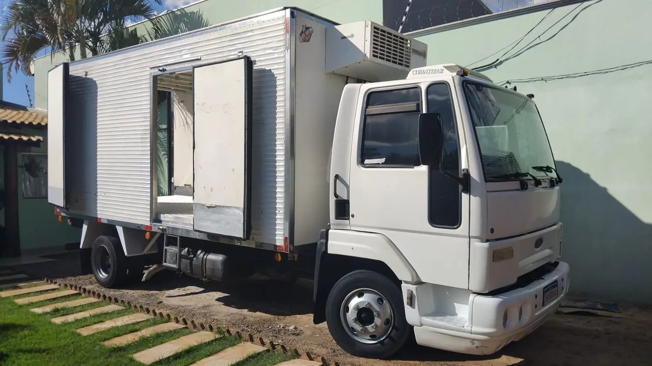 Ford cargo 815 - Foto 2