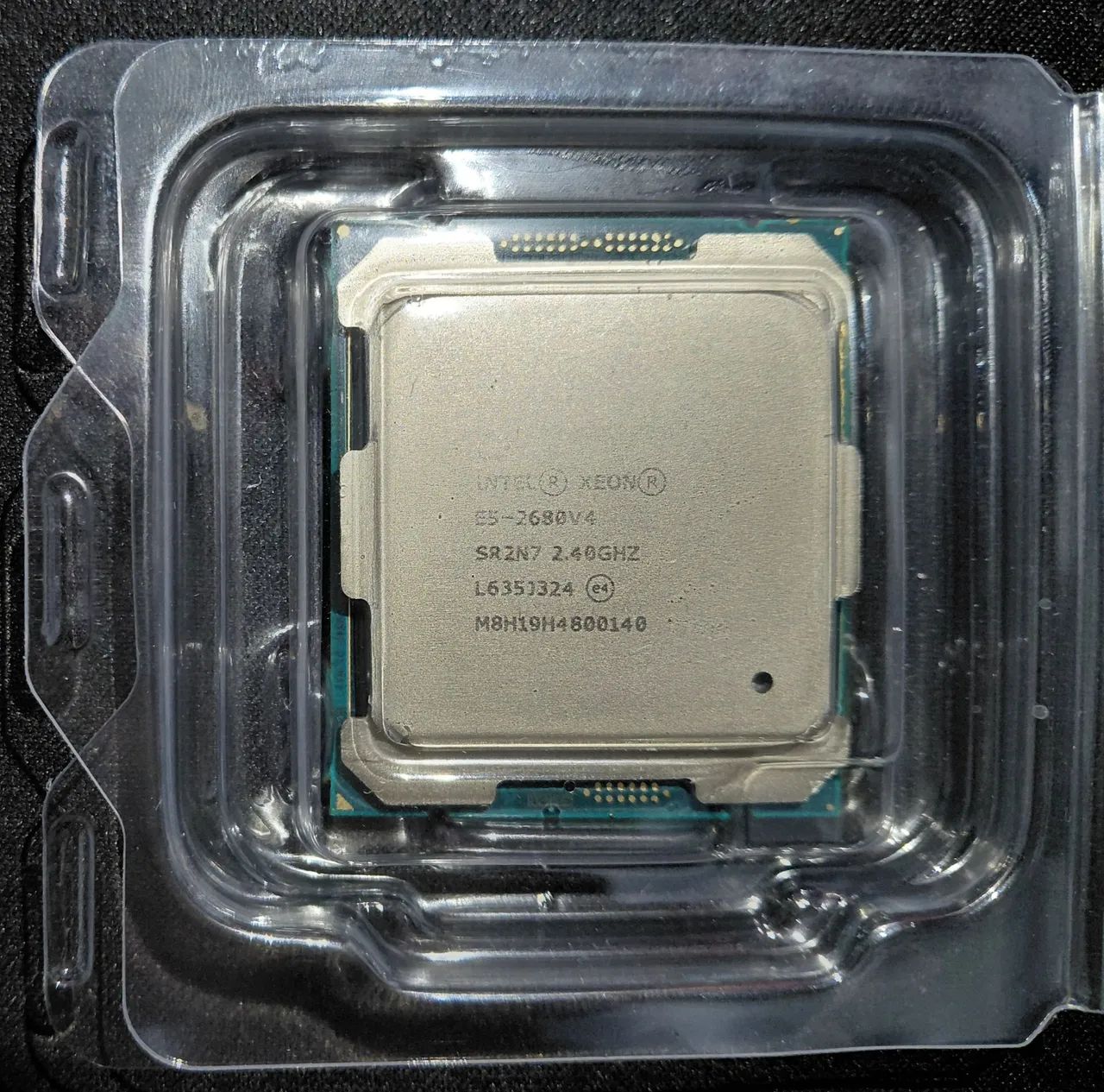 Processador Intel Xeon E5 2680 v4 14c/28t seminovo
