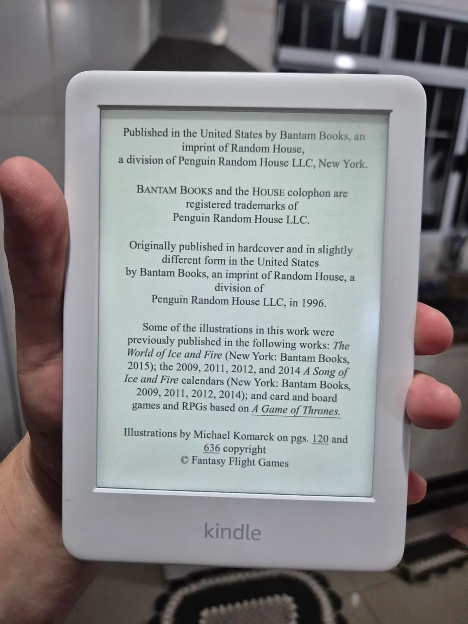 Kindle 10 Geração/ Usado com capa e cabo - Foto 3