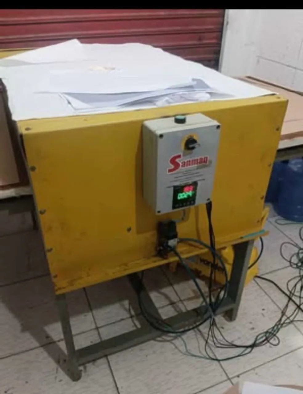 Prensa térmica pneumática 100x75 com compressor 