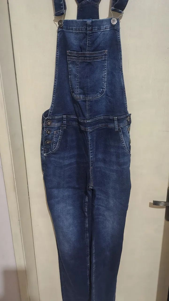 Macacão Jeans tamanho tamanho 42 - Foto 2