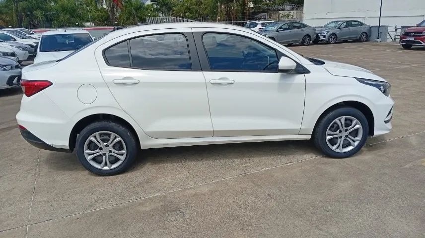 Fiat Cronos Drive 1.3 8V Flex 2023 - Foto 4