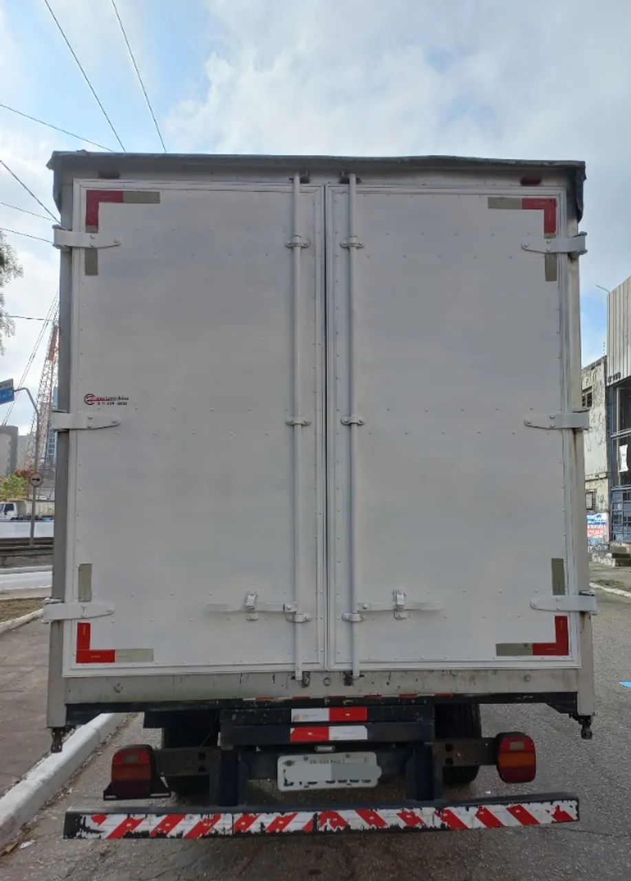 Bau Saider Iveco Caminhao 3/4 - Foto 2