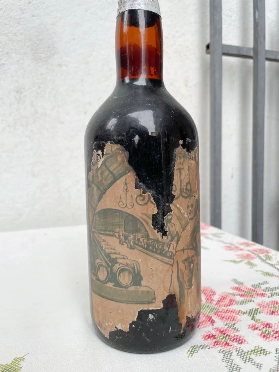 Vinho antigo de 1960 - Foto 2