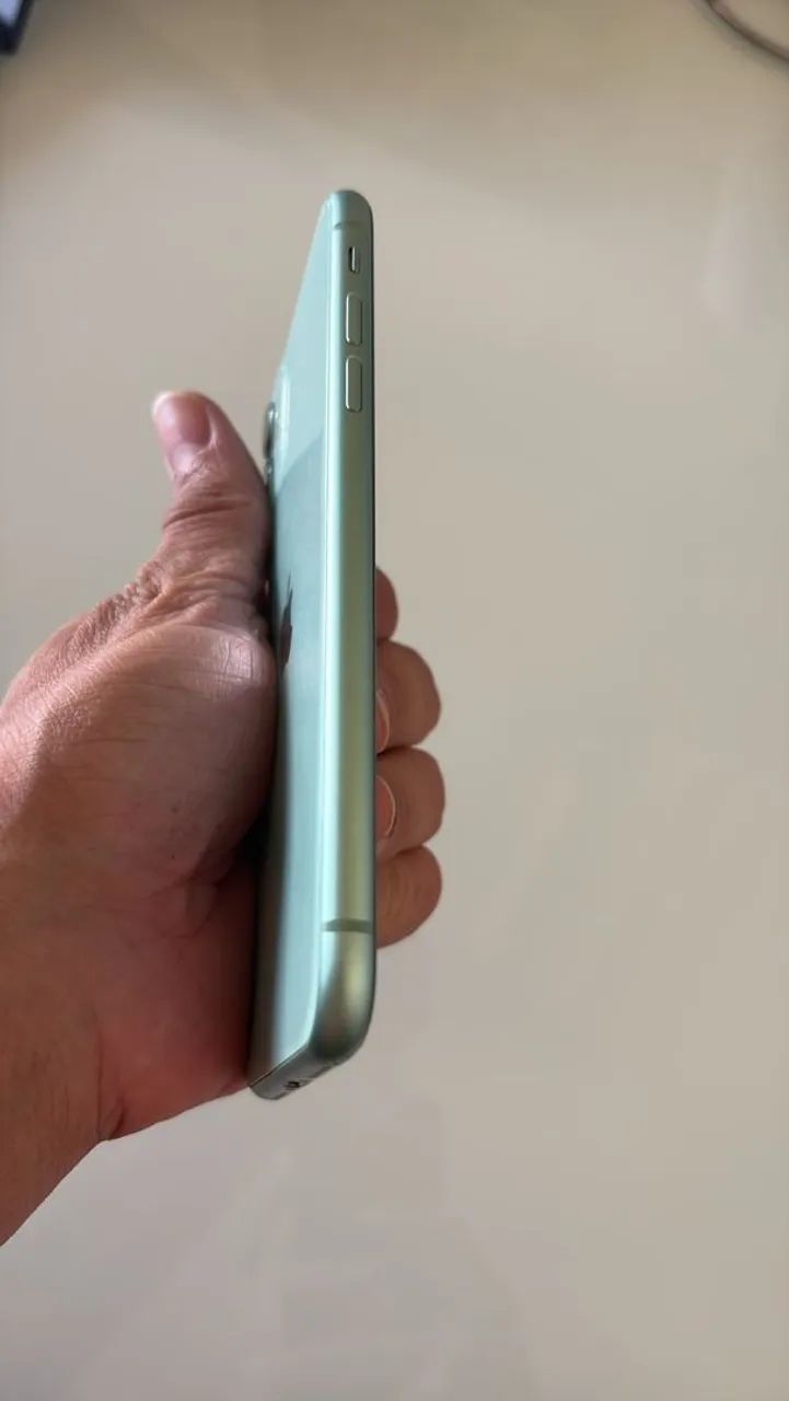iPhone 11 64GB - Funcionando Perfeitamente - Todo original - Foto 5