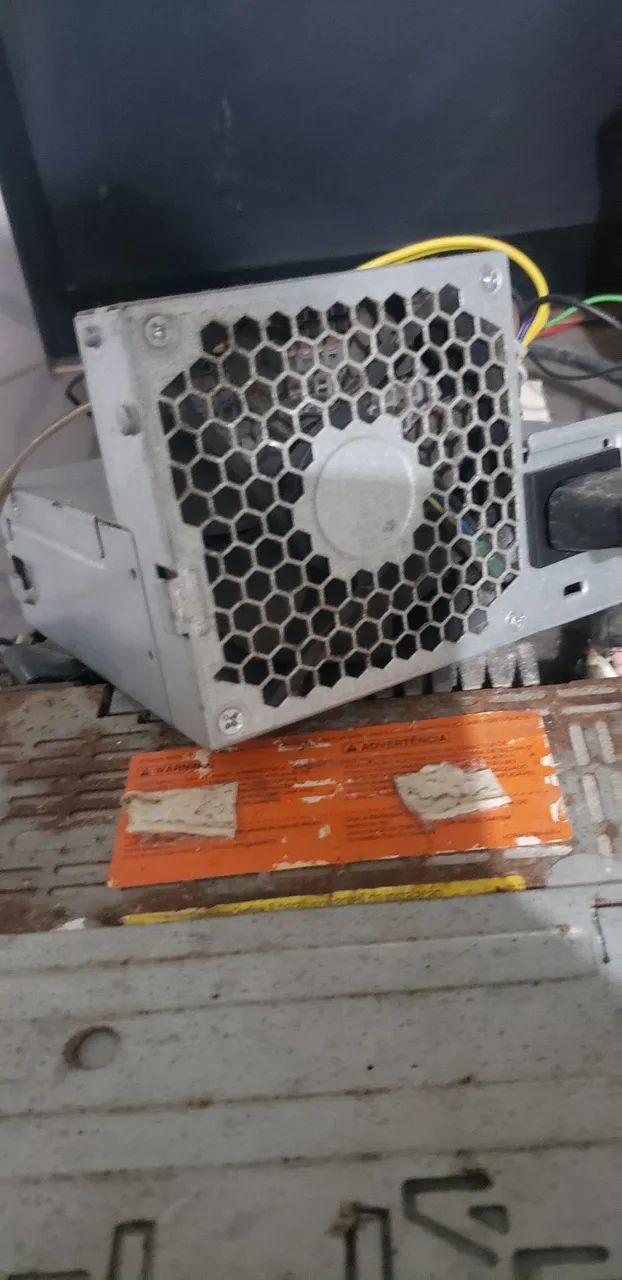Fonte 12v 20A .