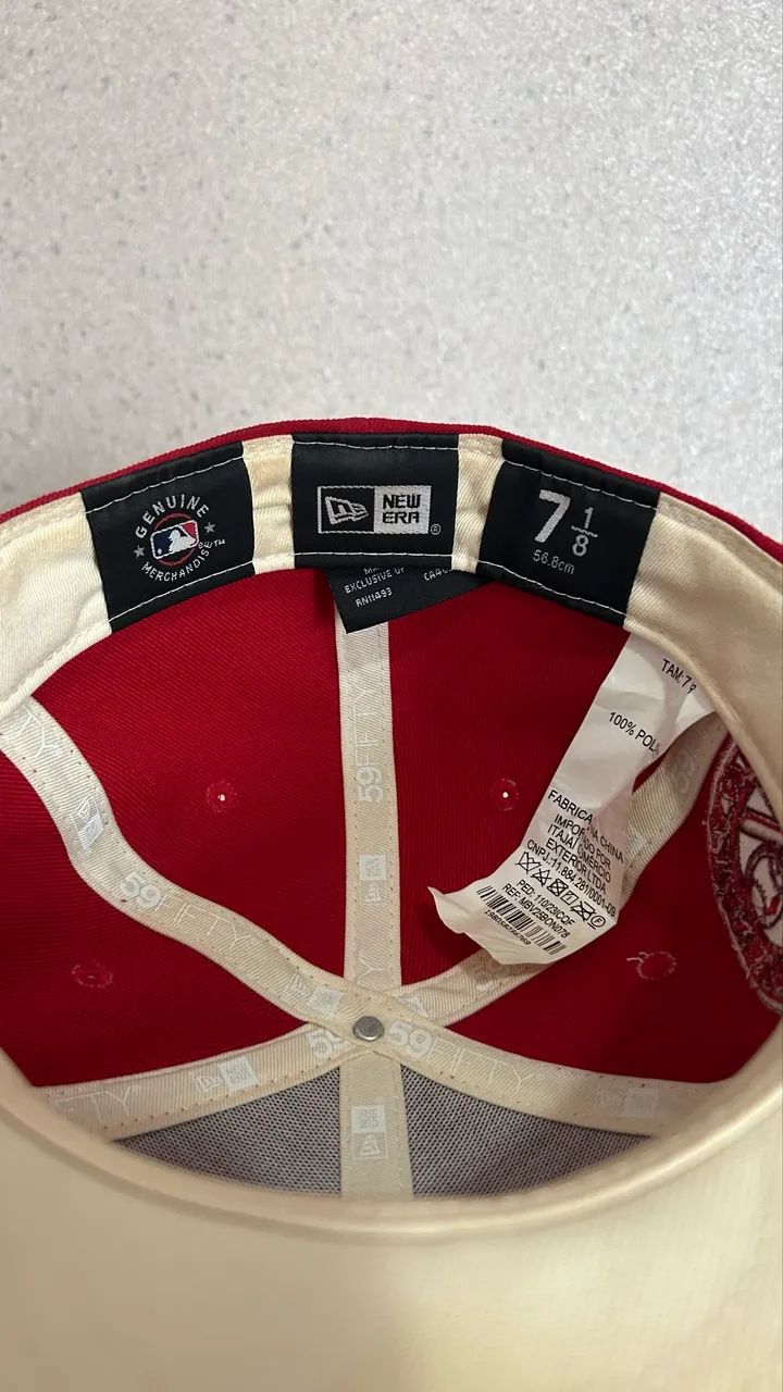 Boné New Era Vermelho Original Edição Limitada tamanho 7 1/8 - Foto 3