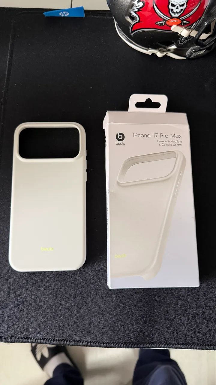  Capa Beats iPhone 17 Pro Max (nunca usado) - Foto 2