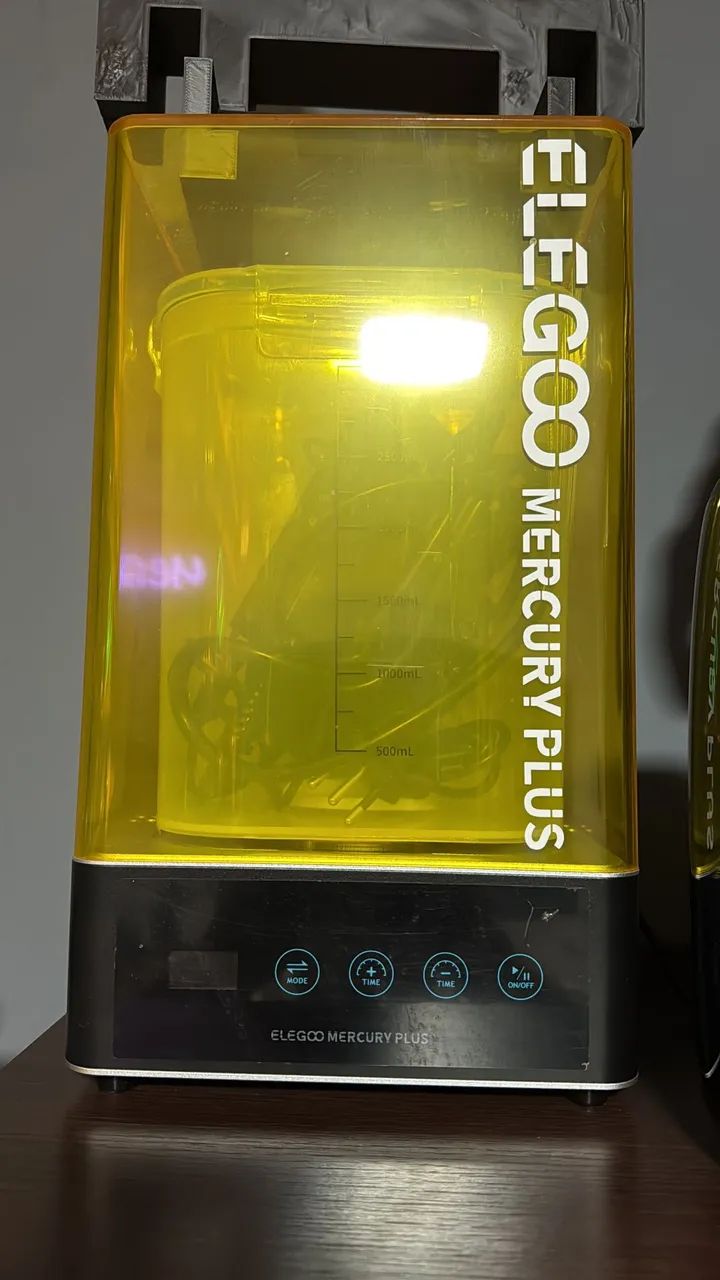 Impressora 3D de Resina - Elegoo Mars 2 pro e Wash and Cure - Foto 2
