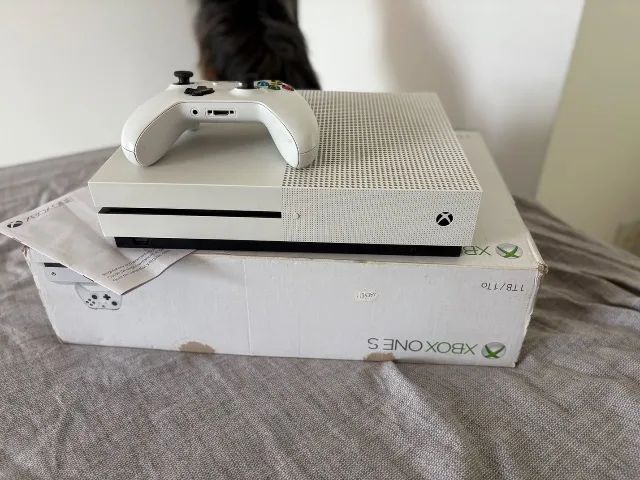 X Box One S - 1 TB - Foto 4