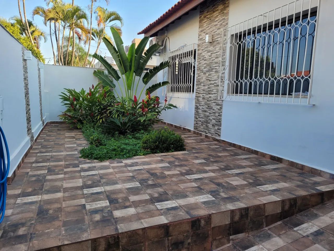 Residência reformada e decorada no Mangal - Foto 2