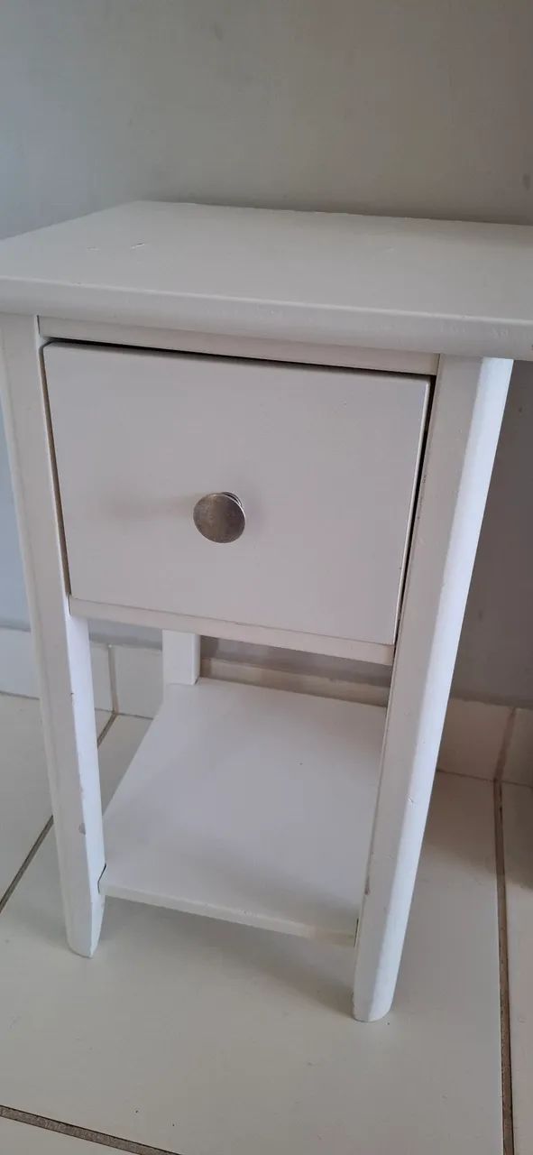 Criado mudo