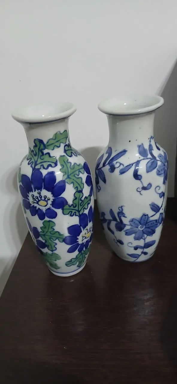 Vasinhos decorativos azuis 15 cm 