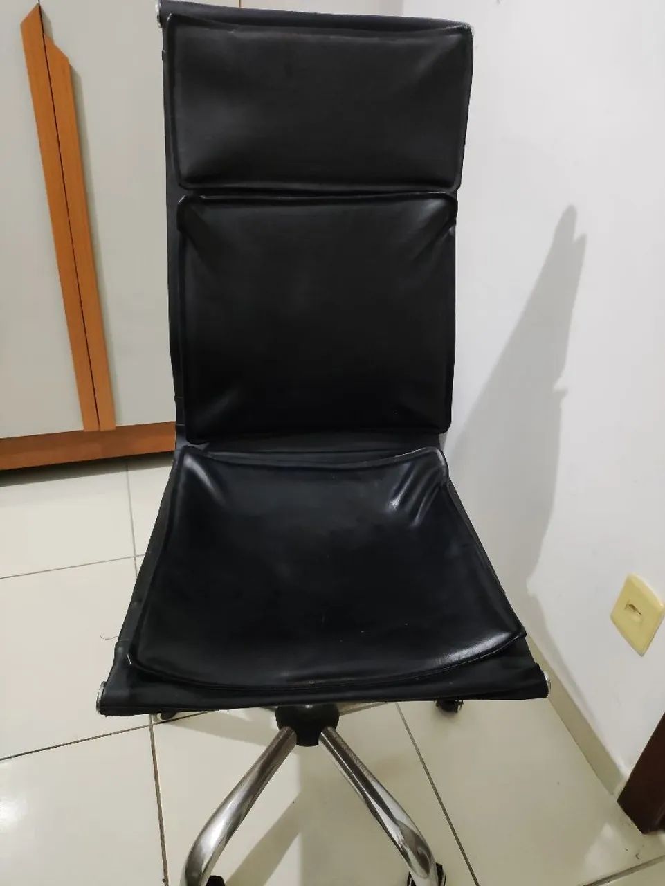 Cadeira de estudo  - Foto 3