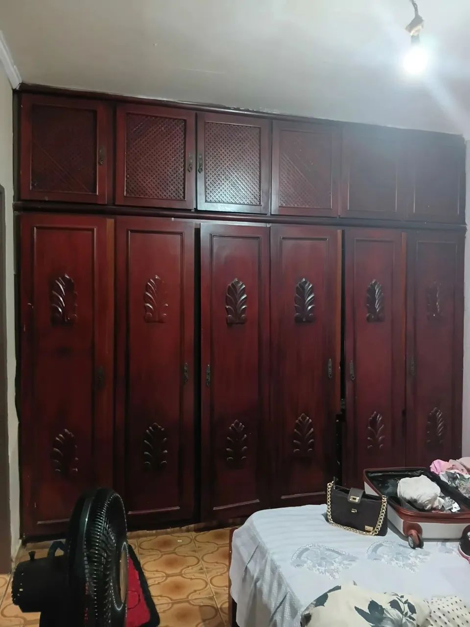 As portas e gavetão 