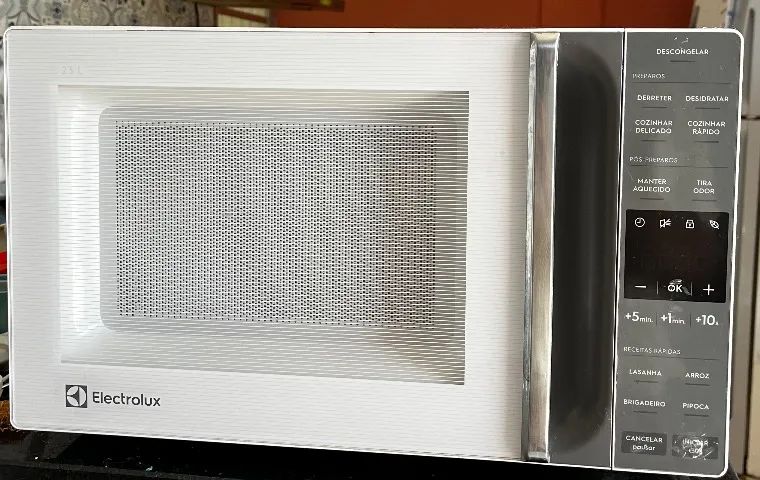Micro-ondas Eletrolux 23l