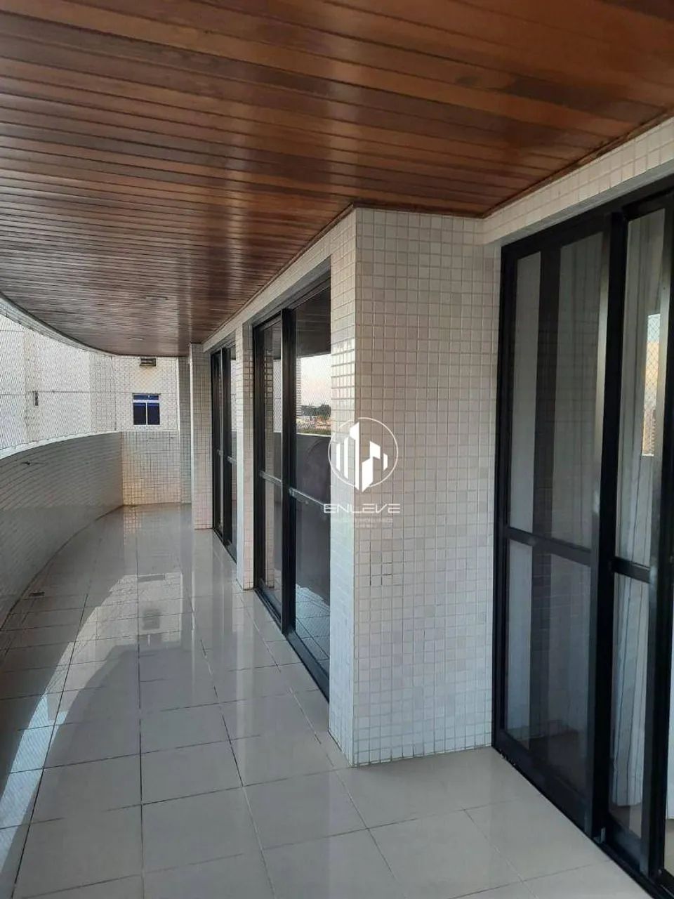 Amplo apartamento com 04 suítes no Miramar - Foto 4