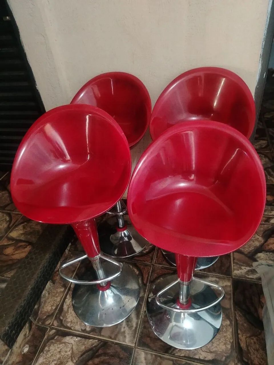 BANQUETAS COM REGULAGEM DE ALTURA  - Foto 3