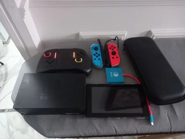 SWITCH MODELO V1 DESBLOQUEADO