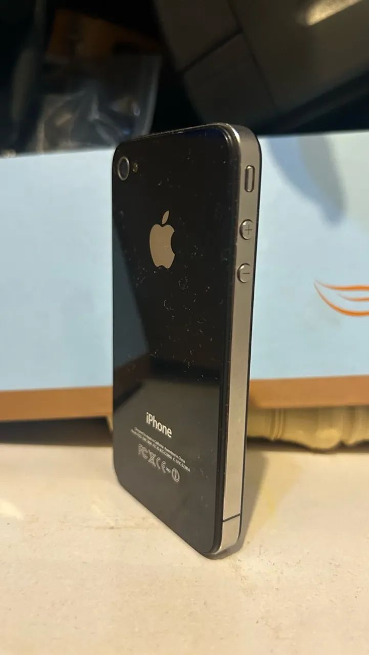 iPhone 4
