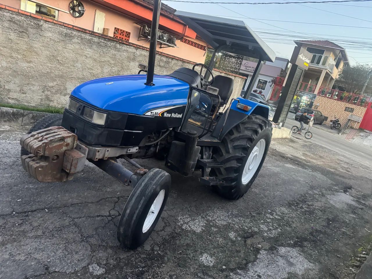 Trator New holland 80 vc