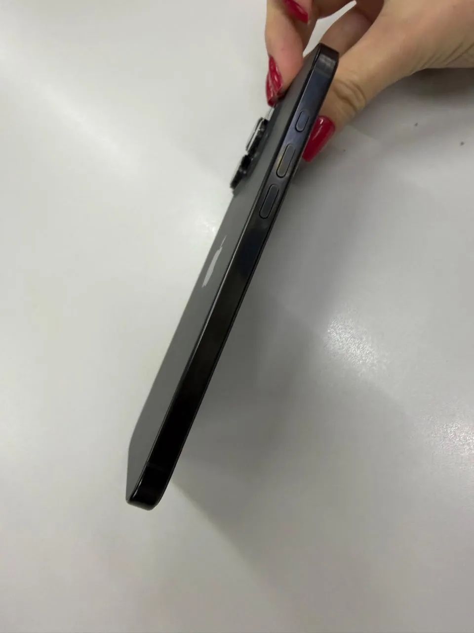 iPhone 16 Pro Max - Foto 2
