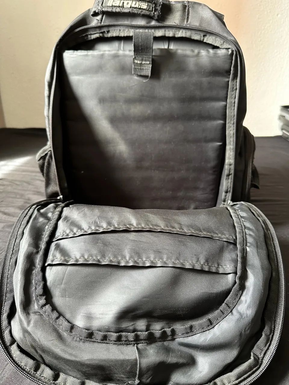 Mochila Targus Groove - Foto 3