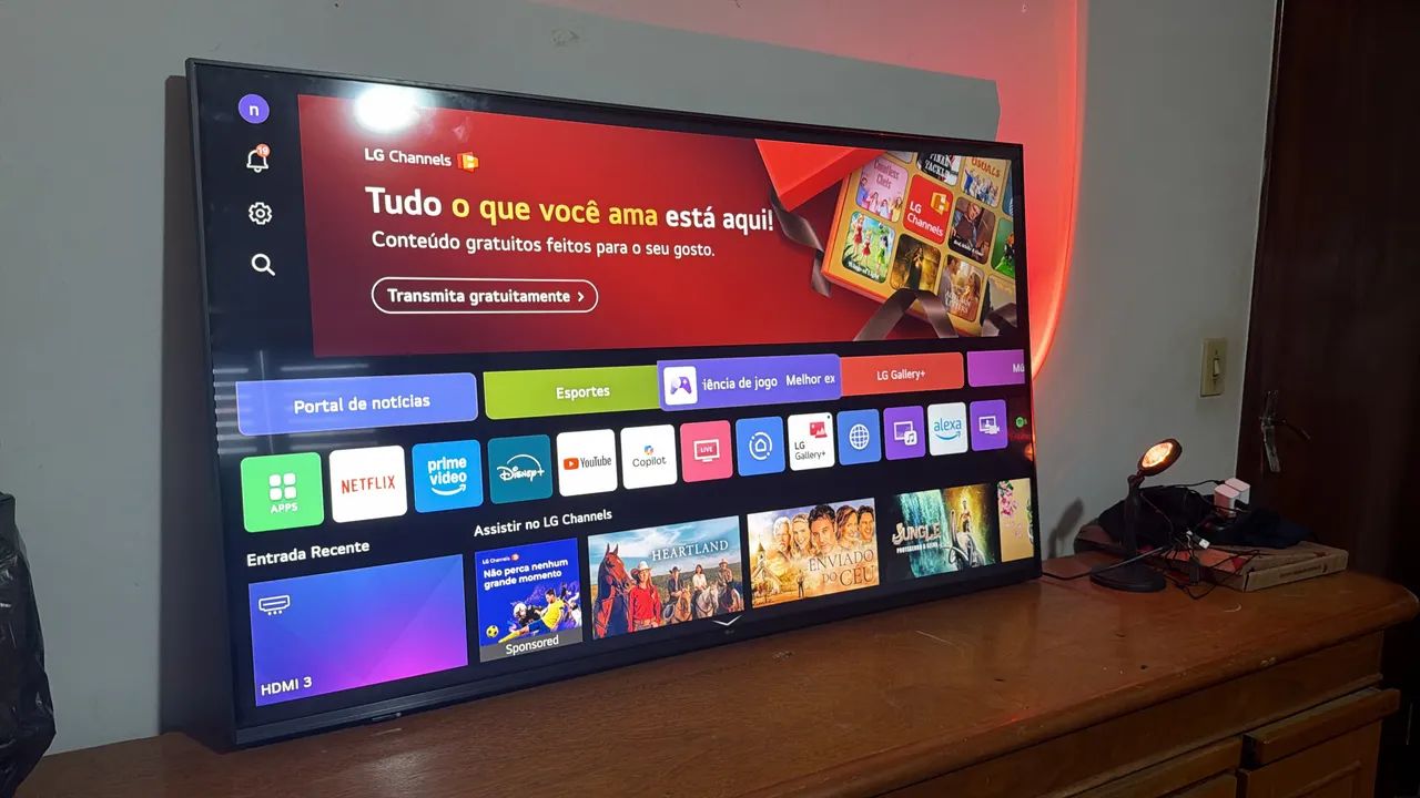 TV 
