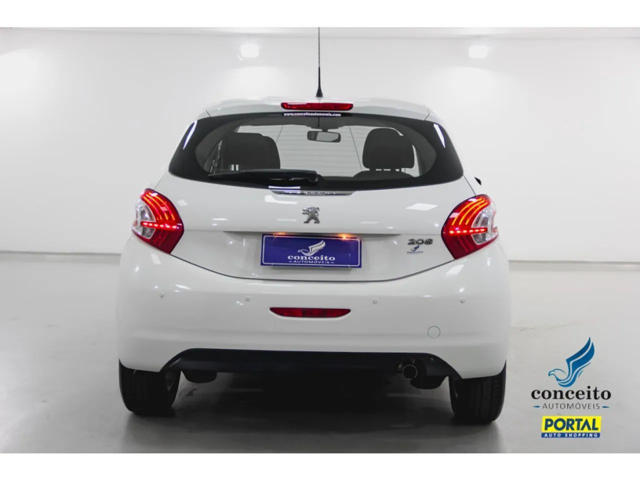 Peugeot 208 Active/active Pack 1.5 Flex 8V 5P 2015 - Foto 5