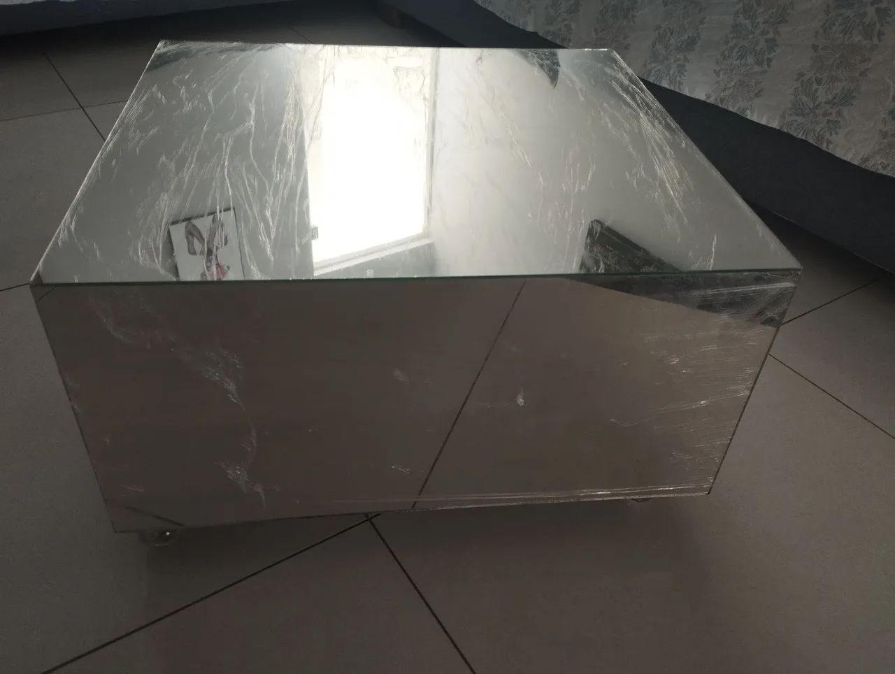 Mesa de centro espelhada 50x55  - Foto 3