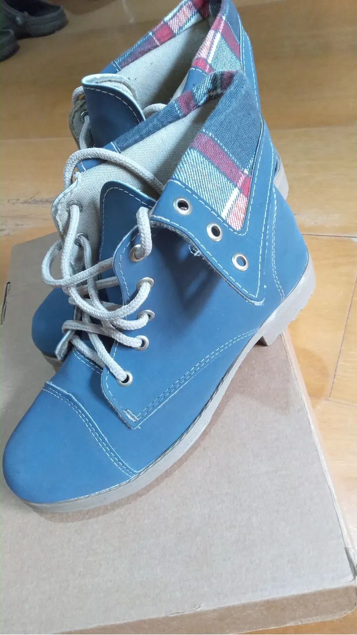 Bota feminina azul nº35 - Foto 2