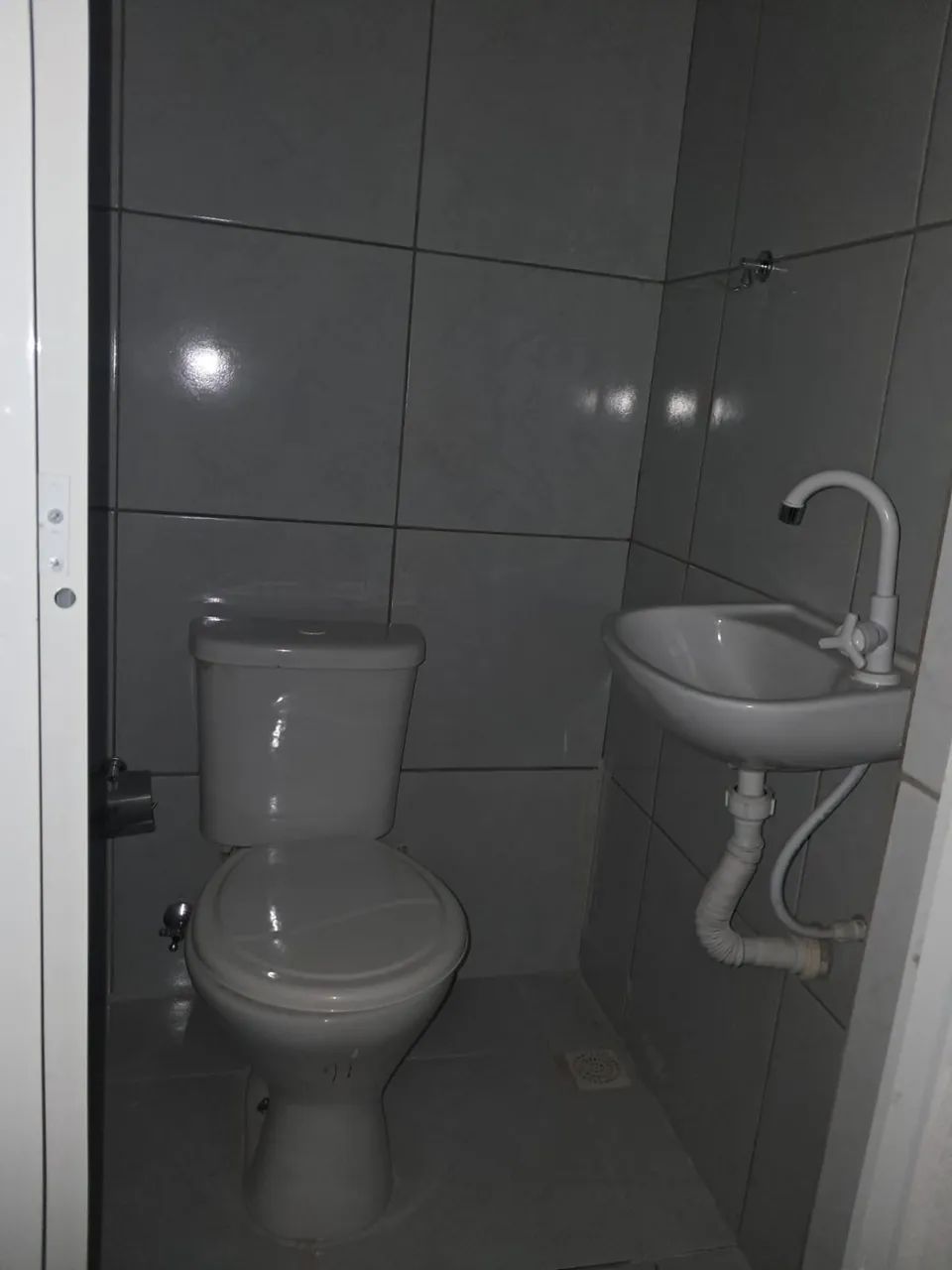 ALUGO SALA COMERCIAL NA CIDADE NOVA - Foto 4