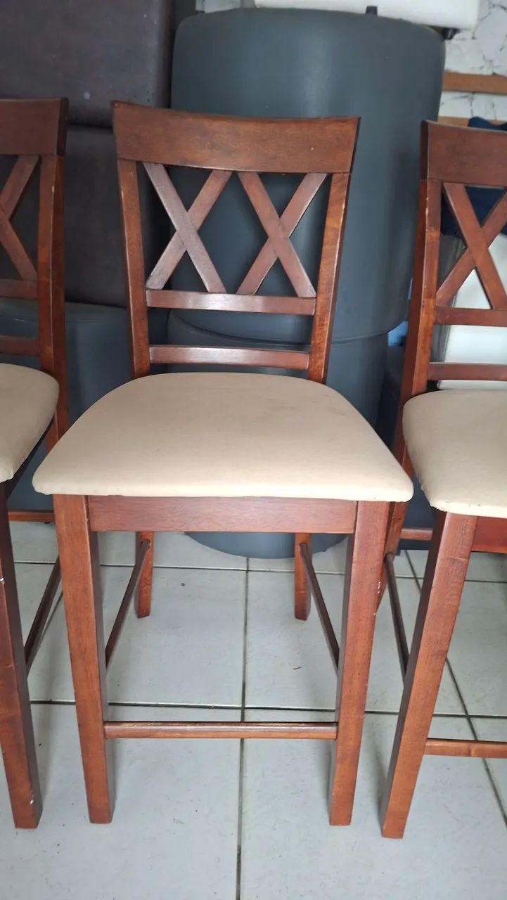 Cadeiras pra bancada, altas - Foto 2