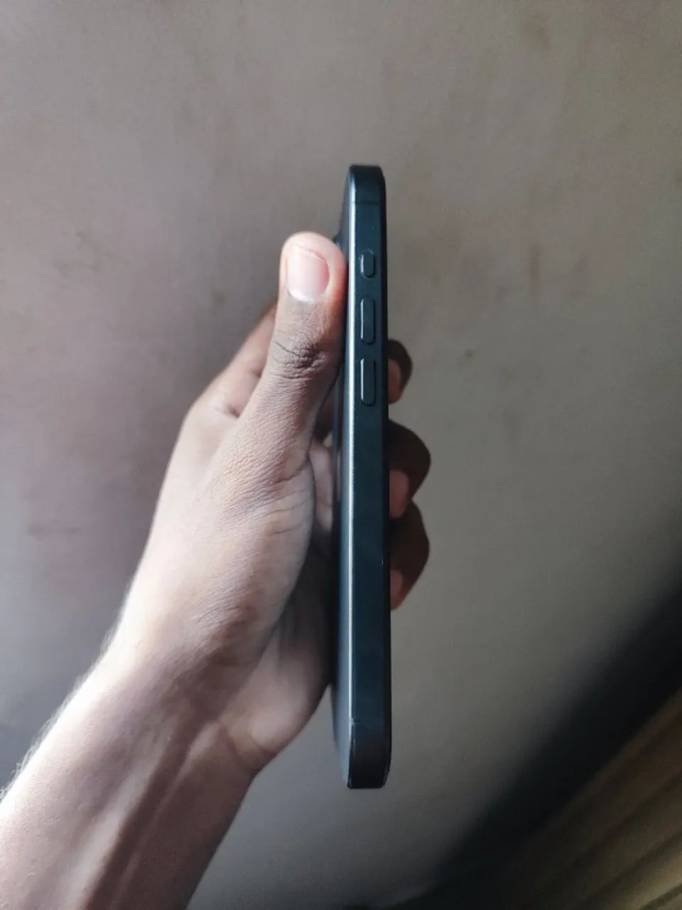 IPHONE 15 PRO  - Foto 5
