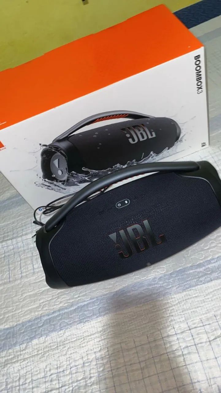 Caixa de som bombox3