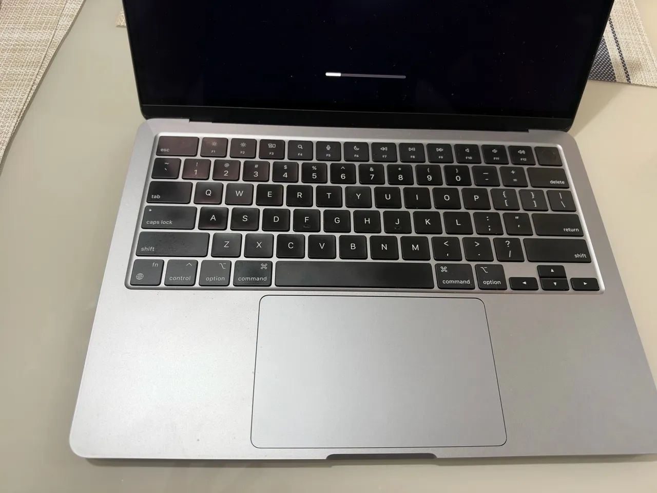 MacBook Air M3 - 13? | 2024 - Foto 2