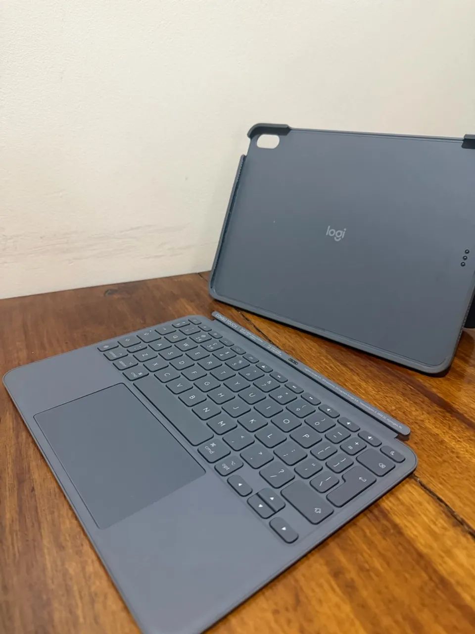 iPad Air 5 M1 + Apple Pencil 2 + Logitech Combo Touch - Foto 4