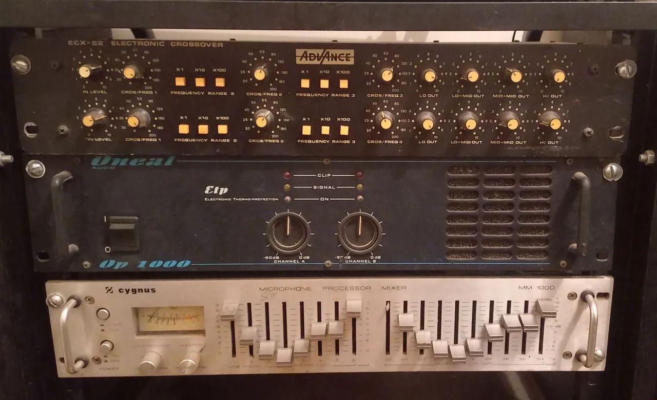 Vendo / Troco Equipamento de Som - Semi Profissional. - Foto 5