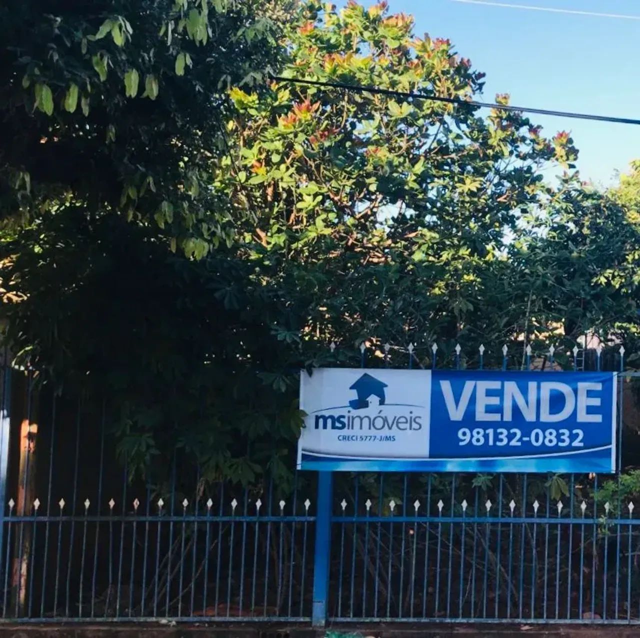 Terreno 600m² entre a avenida Coronel Antonino e Ceará