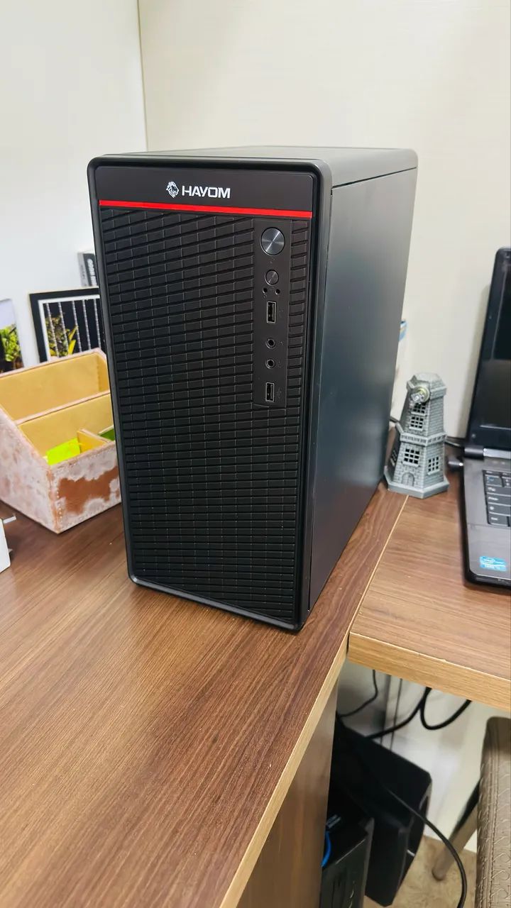 CPU I7 / Ger3 / 6 ram / placa de vídeo nvidea / SSD 240 / placa Wi-Fi