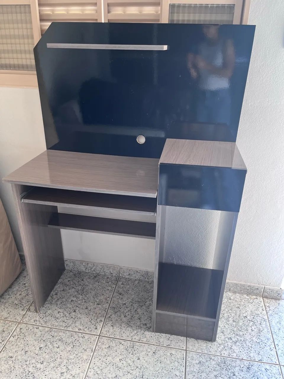 Vendo mesinha de computador 