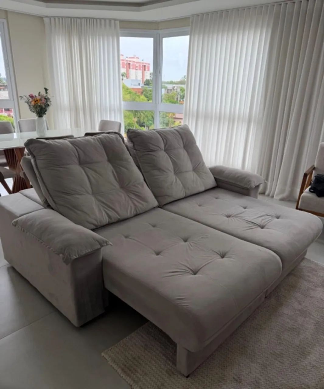Sofá retrátil 