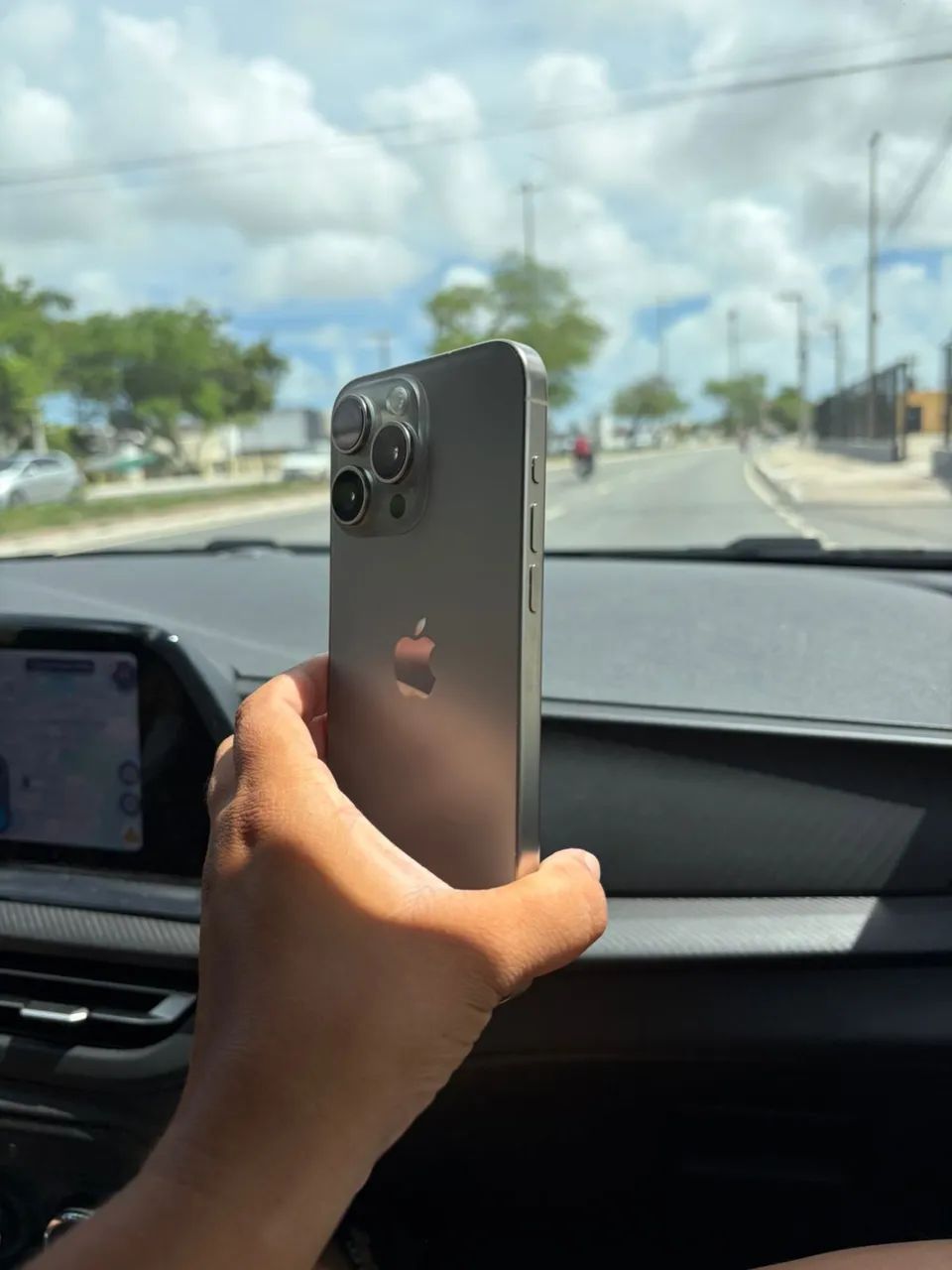 Iphone 15 pro max 256g todo original  - Foto 2