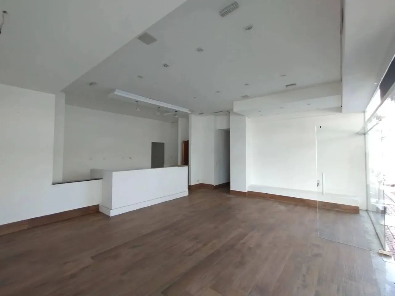 Loja com 73 m² para locação na Vila Nancy - Foto 2