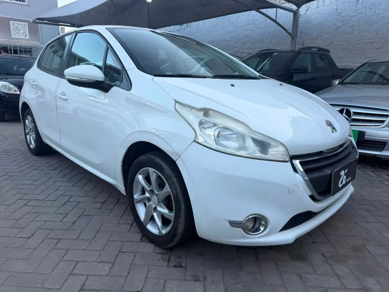 Peugeot 208 Active/active Pack 1.5 Flex 8V 5P 2015 - Foto 2